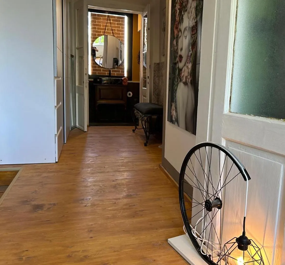 Piazza Delle Erbe Apartment Pula